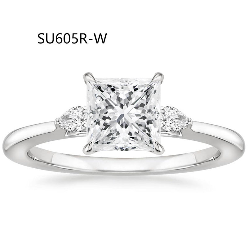 18K Gold Lab-Grown Diamond Ring