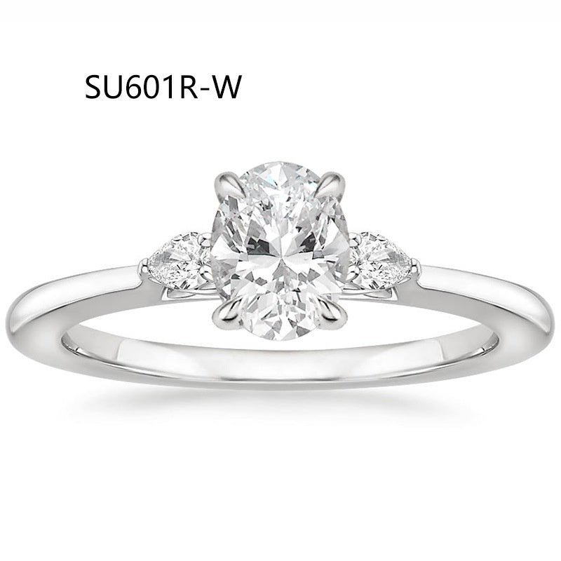 18K Gold Lab-Grown Diamond Ring