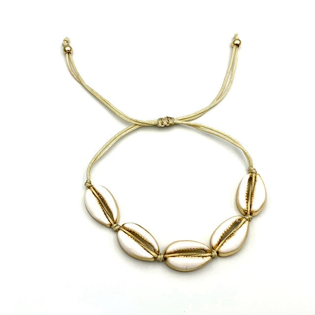 Natural shell gold cowrie necklace and bracelet set – bohemian, feminine elegance for every occasion
